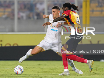 Roberto Piccoli of Cagliari Calcio is in action during the Serie A match between Lecce and Cagliari in Lecce, Italy, on August 31, 2024. (