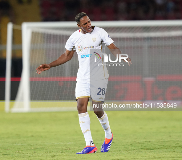 Yerry Mina of Cagliari Calcio is in action during the Serie A match between Lecce and Cagliari in Lecce, Italy, on August 31, 2024. 