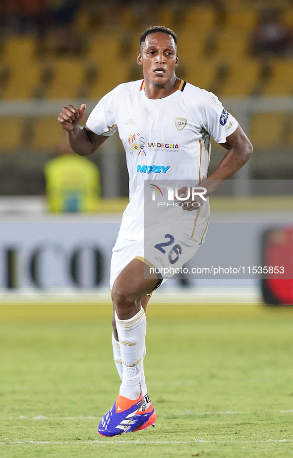 Yerry Mina of Cagliari Calcio is in action during the Serie A match between Lecce and Cagliari in Lecce, Italy, on August 31, 2024. 