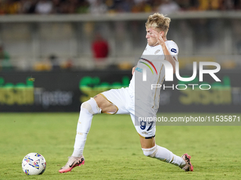 Mattia Felici of Cagliari Calcio is in action during the Serie A match between Lecce and Cagliari in Lecce, Italy, on August 31, 2024. (