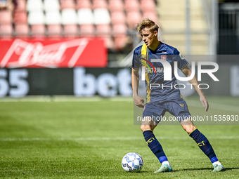 FC Twente player Max Bruns during the match Utrecht vs. Twente at Stadium Galgenwaard for the Dutch Eredivisie 4th round season 2024-2025 in...