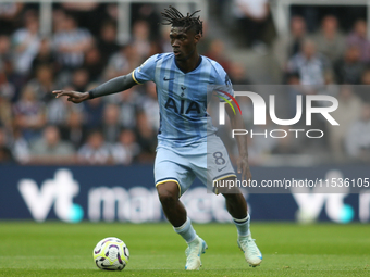 Tottenham Hotspur's Yves Bissouma during the Premier League match between Newcastle United and Tottenham Hotspur at St. James's Park in Newc...