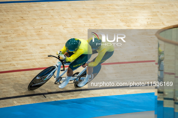 Gallagher Jessica (B) with the pilot Ward Caitlin of Australia competes in the Para Cycling Track - Women's B 3000m Individual Pursuit at th...