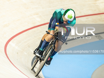 Dunlevy Katie-George (B) with the pilot McCrystal Eve of Ireland in action during the Para Cycling Track - Women's B 3000m Individual Pursui...