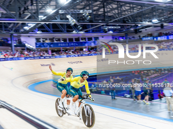 Gallagher Jessica (B) with the Pilot Ward Caitlin of Australia in action during the Para Cycling Track - Women's B 3000m Individual Pursuit...