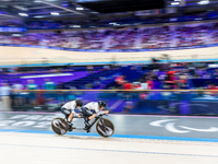 Hannah Chadwick (B) with pilot Skyler Espinoza of the USA competes in the Para Cycling Track - Women's B 3000m Individual Pursuit at the Nat...