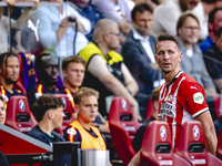 PSV player Luuk de Jong gets injured and leaves the pitch during the match PSV vs. Go Ahead Eagles at the Philips Stadium for the Dutch Ered...