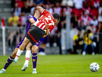 Go Ahead Eagles player Mats Deijl and PSV player Hirving Lozano during the match PSV vs. Go Ahead Eagles at the Philips Stadium for the Dutc...