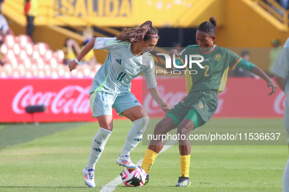 Estelle Yanga Zeh of Cameroon fights for the ball against Valerie Vargas of Mexico during the FIFA U-20 Women's World Cup 2024 match between...