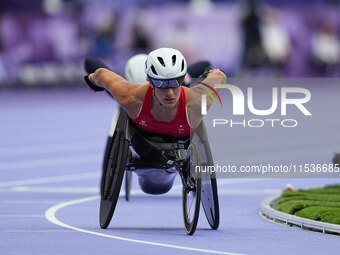 Catherine Debrunner of Switzerland in action in Women's 800m - T53 Final during the Paris 2024 Paralympic Games at Stade de France on Septem...