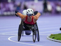 Catherine Debrunner of Switzerland in action in Women's 800m - T53 Final during the Paris 2024 Paralympic Games at Stade de France on Septem...