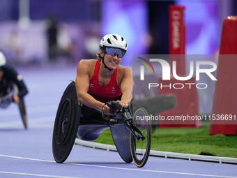 Catherine Debrunner of Switzerland in action in Women's 800m - T53 Final during the Paris 2024 Paralympic Games at Stade de France on Septem...