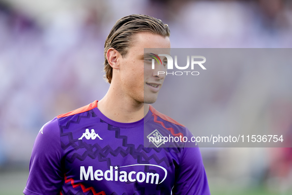 Edoardo Bove of ACF Fiorentina looks on during the Serie A Enilive match between ACF Fiorentina and AC Monza at Stadio Artemio Franchi on Se...