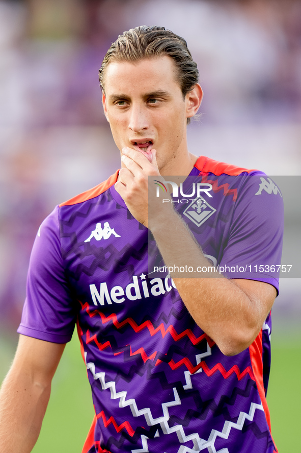 Edoardo Bove of ACF Fiorentina looks on during the Serie A Enilive match between ACF Fiorentina and AC Monza at Stadio Artemio Franchi on Se...