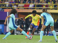 Karla Torres of Colombia fights for the ball against Indiana Dos Santos of Australia during the 2024 FIFA U-20 Women's World Cup match betwe...