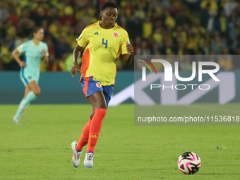 Yunaira Lopez of Colombia controls the ball during the 2024 FIFA U-20 Women's World Cup match between Colombia and Australia at El Campin st...