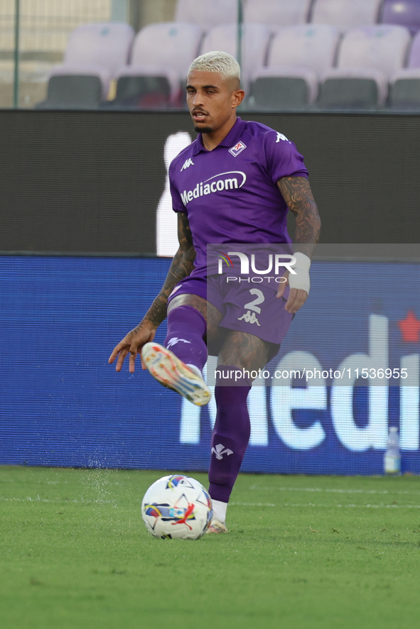 Domilson Cordeiro Dos Santos Dodo of ACF Fiorentina controls the ball during the Italian Serie A football match between ACF Fiorentina and A...