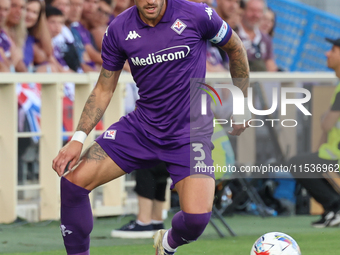 Cristiano Biraghi of ACF Fiorentina controls the ball during the Italian Serie A football match between ACF Fiorentina and AC Monza in Flore...