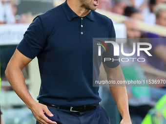 Head Coach Raffaele Palladino of ACF Fiorentina looks on during the Italian Serie A football match between ACF Fiorentina and AC Monza in Fl...