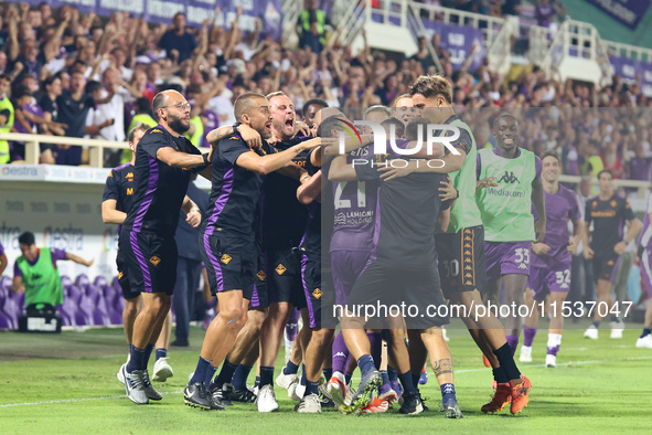 Robin Gosens of ACF Fiorentina celebrates after scoring his team's goal during the Italian Serie A football match between ACF Fiorentina and...