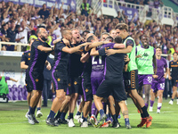 Robin Gosens of ACF Fiorentina celebrates after scoring his team's goal during the Italian Serie A football match between ACF Fiorentina and...