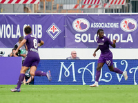 Moise Kean of ACF Fiorentina celebrates after scoring first goal during the Serie A Enilive match between ACF Fiorentina and AC Monza at Sta...