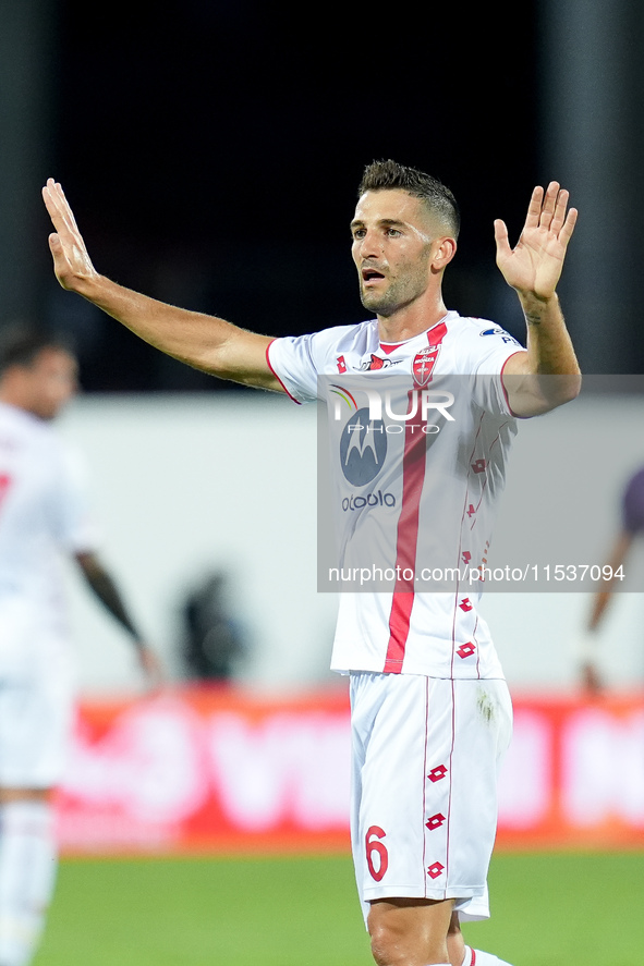 Roberto Gagliardini of AC Monza gestures during the Serie A Enilive match between ACF Fiorentina and AC Monza at Stadio Artemio Franchi on S...