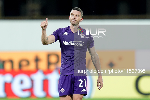 Robin Gosens of ACF Fiorentina gestures during the Serie A Enilive match between ACF Fiorentina and AC Monza at Stadio Artemio Franchi on Se...