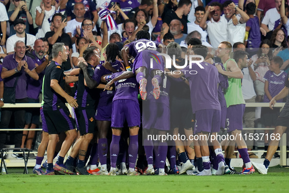 Robin Gosens of ACF Fiorentina celebrates after scoring second goal during the Serie A Enilive match between ACF Fiorentina and AC Monza at...