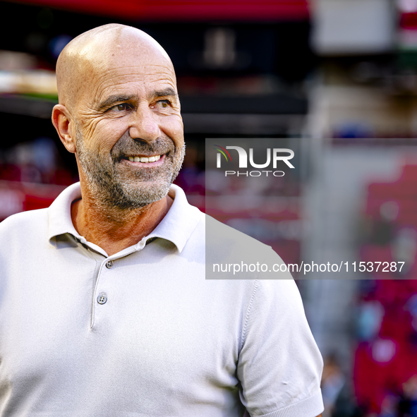 PSV trainer Peter Bosz during the match between PSV and Go Ahead Eagles at the Philips Stadium for the Dutch Eredivisie 4th round season 202...