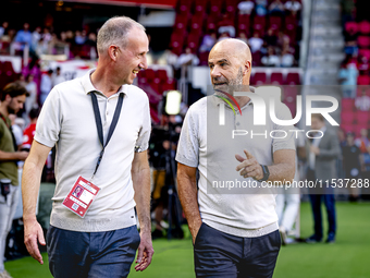 Ard Bierens and PSV trainer Peter Bosz during the match between PSV and Go Ahead Eagles at the Philips Stadium for the Dutch Eredivisie 4th...