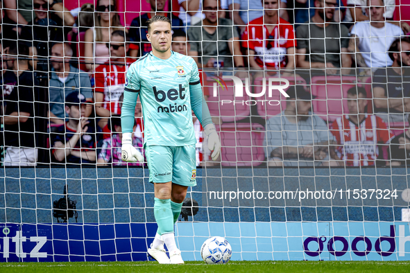 Go Ahead Eagles goalkeeper Luca Plogmann plays during the match PSV vs. Go Ahead Eagles at the Philips Stadium for the Dutch Eredivisie 4th...