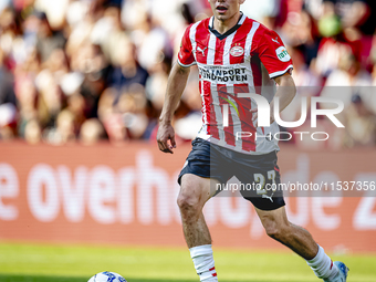 PSV player Hirving Lozano plays during the match PSV vs. Go Ahead Eagles at the Philips Stadium for the Dutch Eredivisie 4th round season 20...