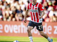 PSV player Hirving Lozano plays during the match PSV vs. Go Ahead Eagles at the Philips Stadium for the Dutch Eredivisie 4th round season 20...