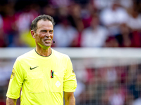 Referee Bas Nijhuis officiates the match between PSV and Go Ahead Eagles at the Philips Stadium for the Dutch Eredivisie 4th round season 20...