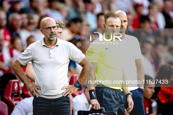 PSV trainer Peter Bosz during the match between PSV and Go Ahead Eagles at the Philips Stadium for the Dutch Eredivisie 4th round season 202...