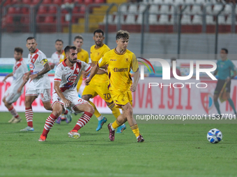 Lorenzo Amatucci of US Salernitana 1919 during the Italian Serie B soccer championship football match between Mantova Calcio 1911 and US Sal...