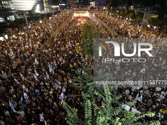 Dozens of thousands of Israelis protest against the Israeli government, calling for the immediate release of the hostages still held by Hama...