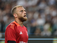 Michele Di Gregorio during the Serie A 2024-2025 match between Juventus and Roma in Turin, Italy, on September 1, 2024 (