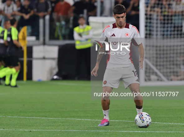 Matias Soule during the Serie A 2024-2025 match between Juventus and Roma in Turin, Italy, on September 1, 2024 