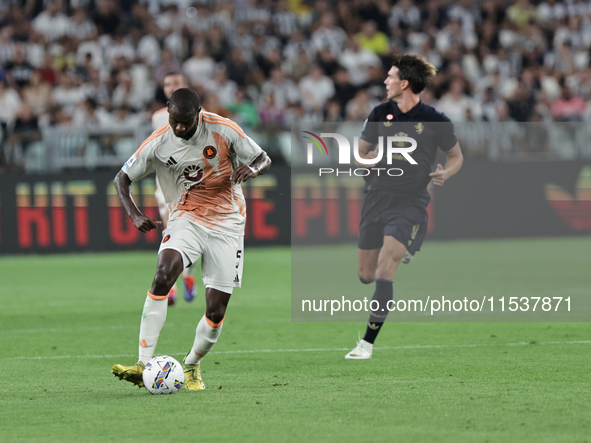 Evan Ndicka during the Serie A match between Juventus and Roma in Turin, Italy, on September 1, 2024 