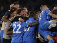 Antonio Conte, coach of Napoli, celebrates after Frank Zambo Anguissa of Napoli scores their first goal during the Serie A soccer match betw...