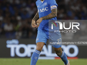 Giovanni Di Lorenzo of Napoli controls the ball during the Serie A soccer match between SSC Napoli and Parma Calcio at Stadio Maradona in Na...