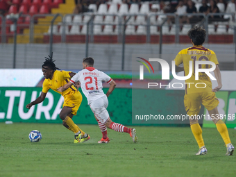 Franco Tongya of US Salernitana 1919 during the Italian Serie B soccer championship football match between Mantova Calcio 1911 and US Salern...