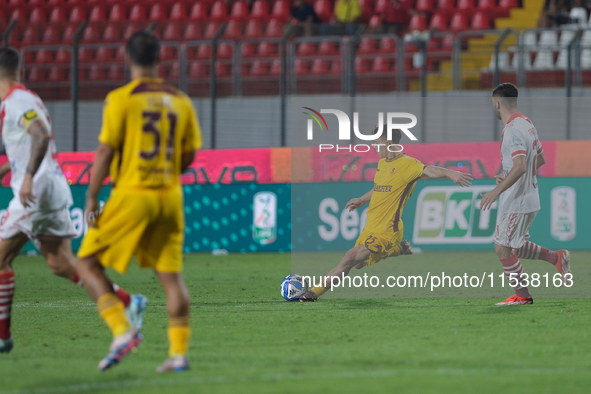 Lorenzo Amatucci of US Salernitana 1919 during the Italian Serie B soccer championship football match between Mantova Calcio 1911 and US Sal...