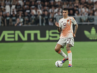 Gianluca Mancini during the Serie A 2024-2025 match between Juventus and Roma in Turin, Italy, on September 1, 2024 (