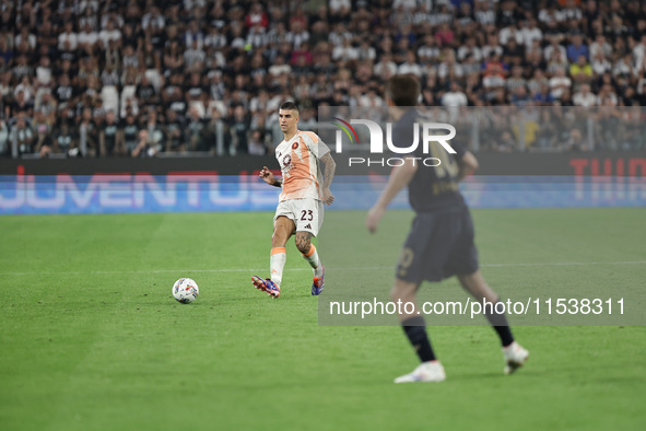 Gianluca Mancini during the Serie A 2024-2025 match between Juventus and Roma in Turin, Italy, on September 1, 2024 