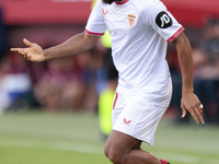 Chidera Ejuke of Sevilla FC runs with the ball during the La Liga EA Sports match between Sevilla FC and Girona CF at Nuevo Mirandilla in Se...