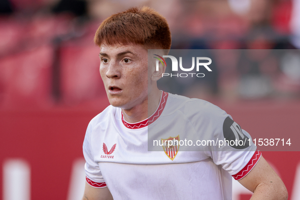 Valentin Barco of Sevilla FC during the La Liga EA Sports match between Sevilla FC and Girona CF at Nuevo Mirandilla in Seville, Spain, on S...