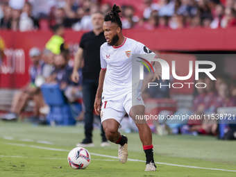 Chidera Ejuke of Sevilla FC runs with the ball during the La Liga EA Sports match between Sevilla FC and Girona CF at Nuevo Mirandilla in Se...